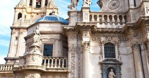 Murcia - Aussenwand Kathedrale bei Reisemagazin Plus