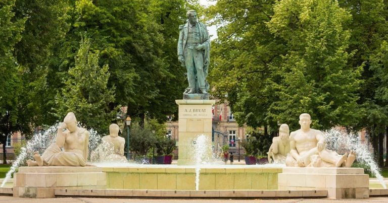 Colmar - Der Bruat Brunnen - bei Reisemagazin Plus