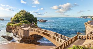 Biarritz - Brücke auf die Insel bei Reisemagazin Plus