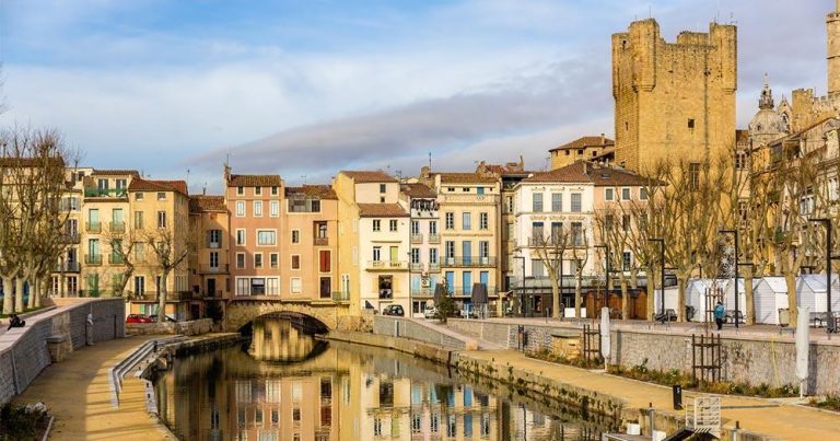 Languedoc-Roussillon -  Canal de la Robine in Narbonne - bei Reisemagazin Plus