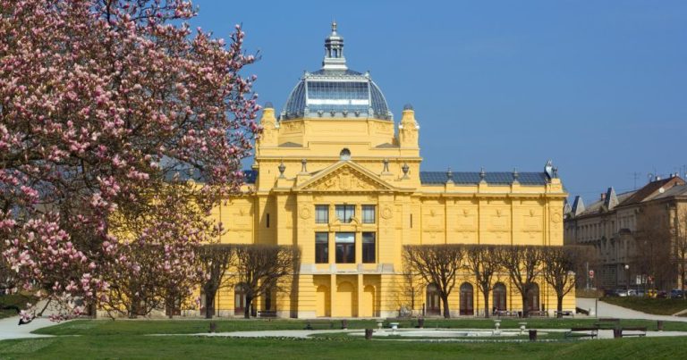 Zagreb - Blick auf den Kunstpavillon - bei Reisemagazin Plus