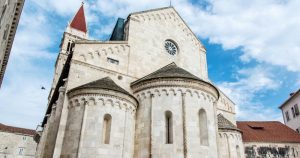 Trogir - Kathedrale St. Laurentius bei Reisemagazin Plus