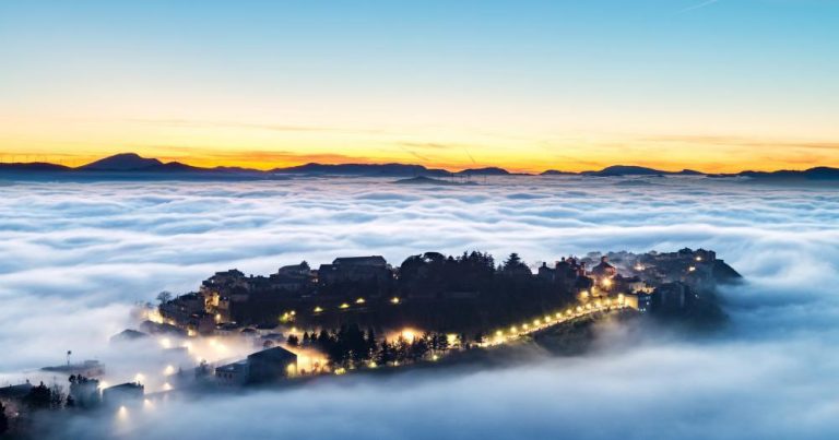 Palermo - Blick auf die Landschaft - bei Reisemagazin Plus