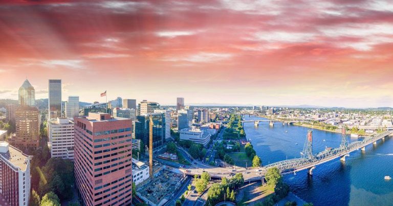 Portland - Skyline und Hafen