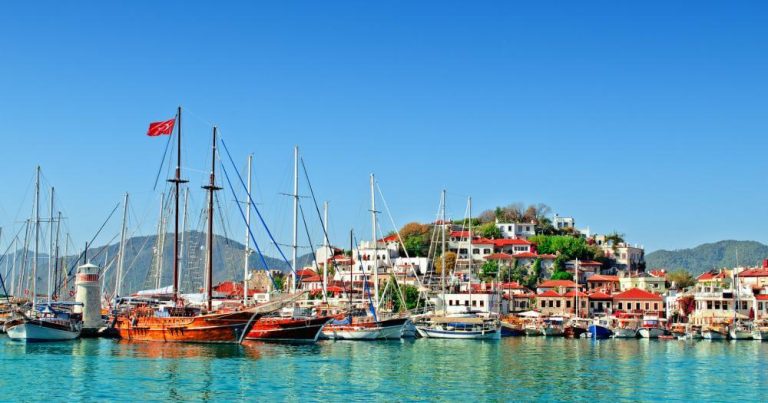 Marmaris - Blick auf den Hafen - bei Reisemagazin Plus