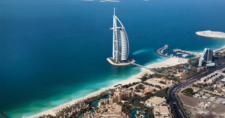 Dubai Parks & Resorts - Burj Al Arab - bei Reisemagazin Plus