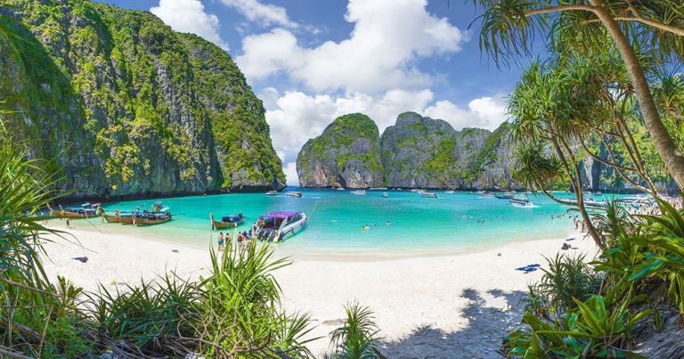 Ko Phi Phi Inselgruppe - Maya Bay