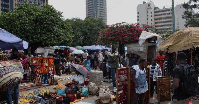 Nairobi - Masai Markt - bei Reisemagazin Plus