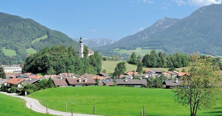 Ruhpolding - Blick auf die Stadt