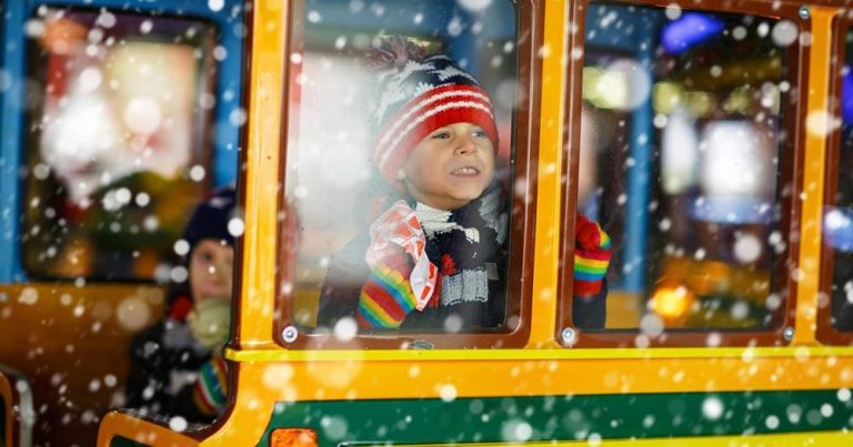 Münchner Christkindlmarkt - Kinderaugenleuchten zu Weihnachten - bei Reisemagazin Plus