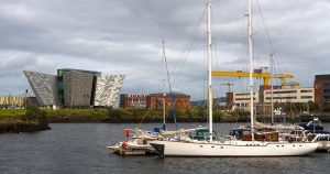 Belfast - Schifffahrtsmuseum Titanic Belfast bei Reisemagazin Plus