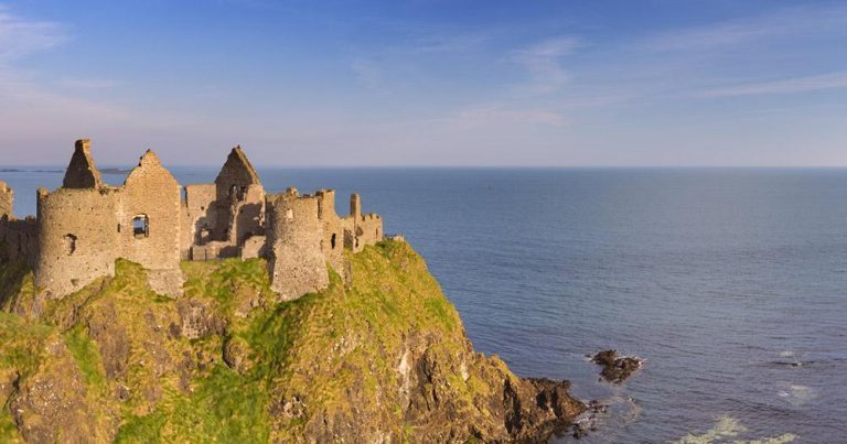 Causeway Coast - Dunluce Castle 