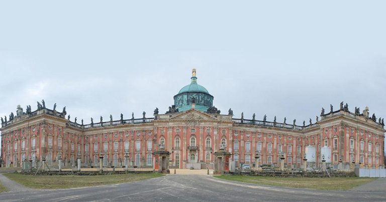 Potsdam - Neues Palais - bei Reisemagazin Plus