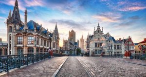 Gent - Beim Morgengrauen bei Reisemagazin Plus