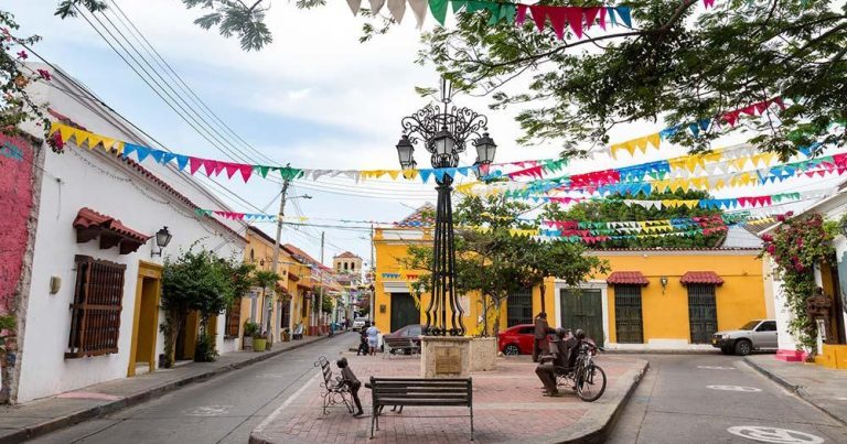Cartagena - kleiner malerischer Platz