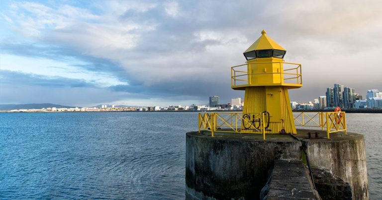 Reykjavik - Leuchtturm 