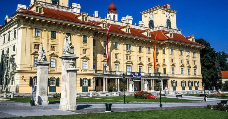 Eisenstadt - Schloss Esterhazy