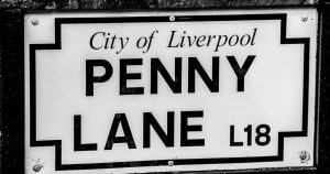 Liverpool - Straßenschild bei Reisemagazin Plus