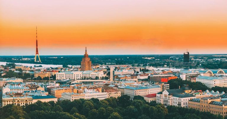 Riga - Panorama Aufnahme - bei Reisemagazin Plus