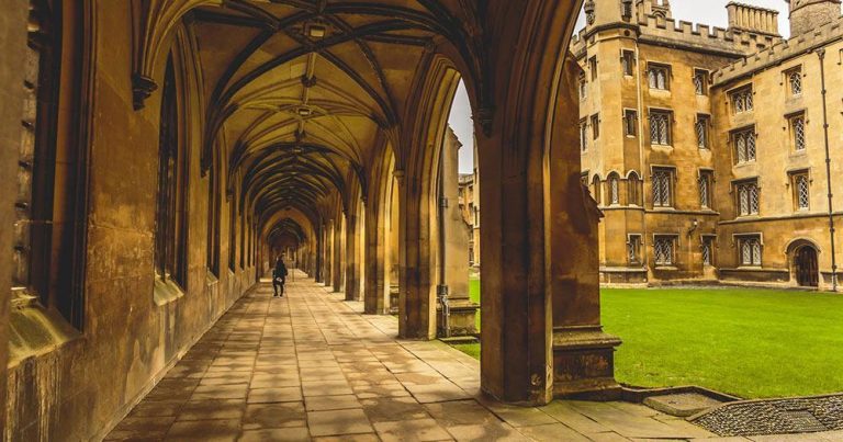 Cambridge - College