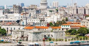 Havanna  - die Stadt Havanna mit berühmten Gebäuden bei Reisemagazin Plus